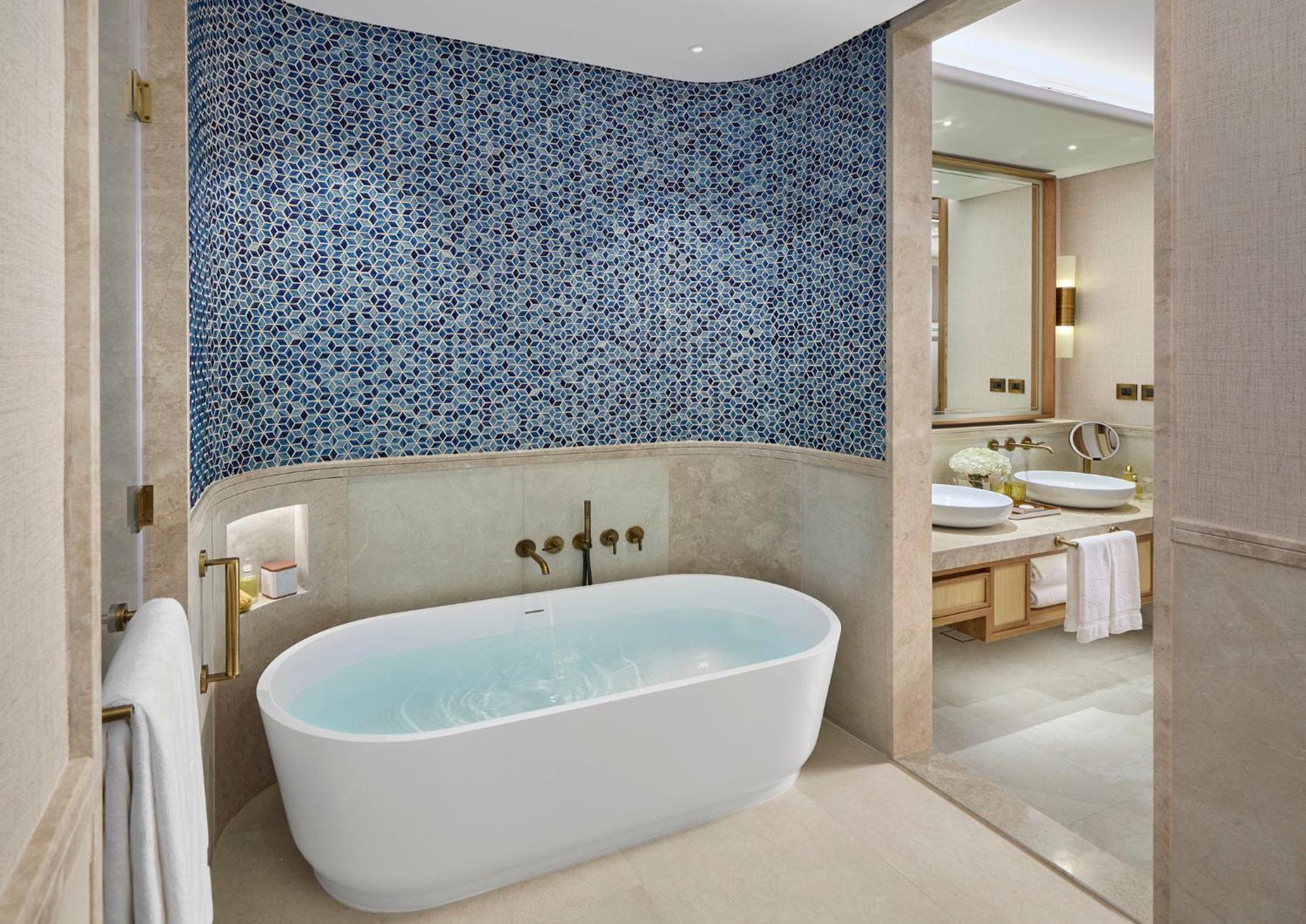 فندق Mandarin Oriental, مسقط المظهر الخارجي الصورة