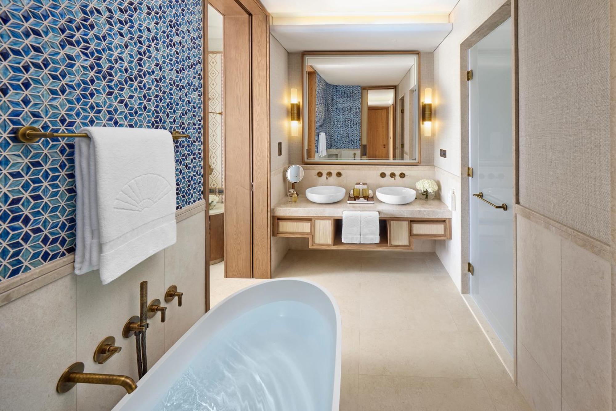 فندق Mandarin Oriental, مسقط المظهر الخارجي الصورة