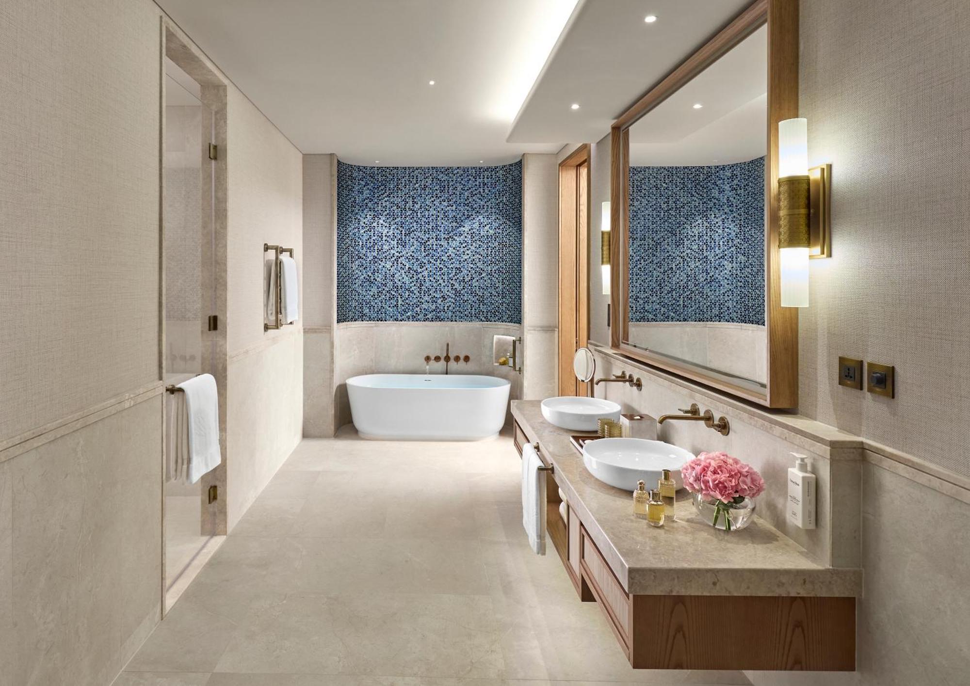 فندق Mandarin Oriental, مسقط المظهر الخارجي الصورة