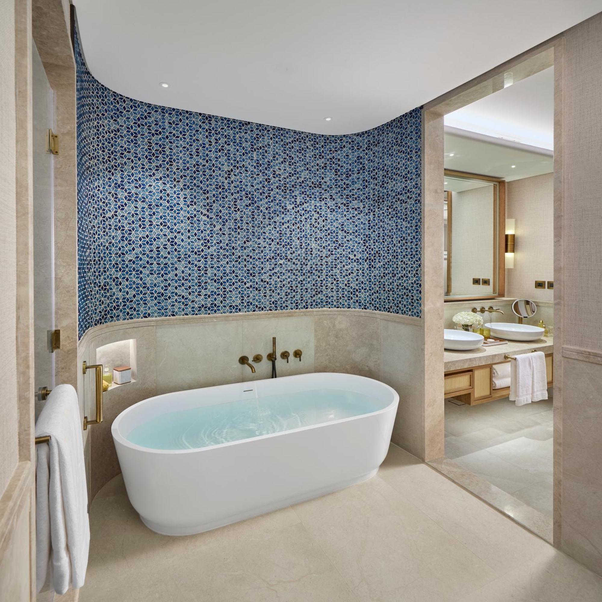 فندق Mandarin Oriental, مسقط المظهر الخارجي الصورة